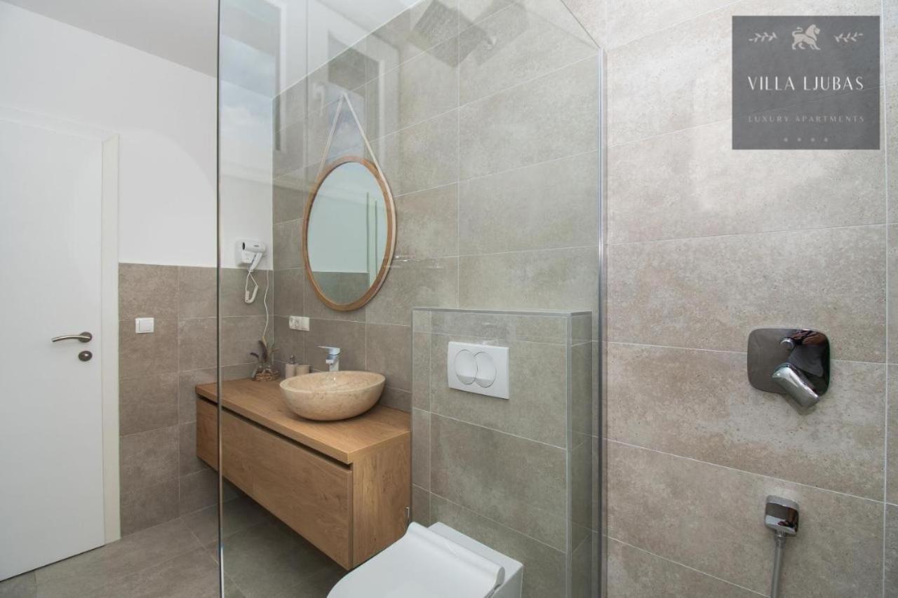 Villa Ljubas Srima Zewnętrze zdjęcie